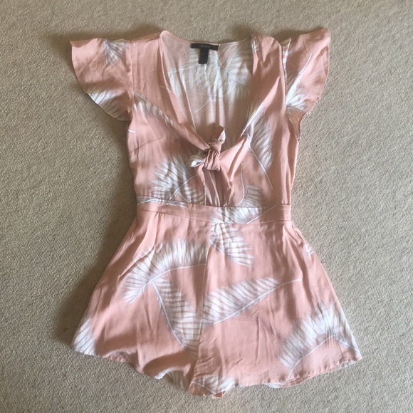 Palm leaf print romper - Picture 6 of 12